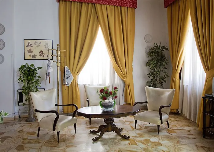 Hotel D Anna Napoli
